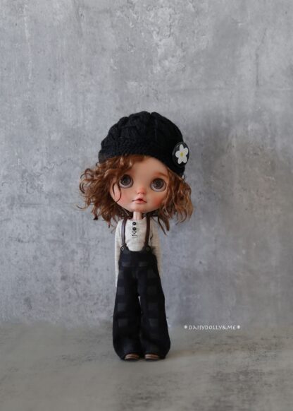 Long Sleeve T-shirt, Wide Pants with Straps, Knitted Hat, Original Pin button - Image 2