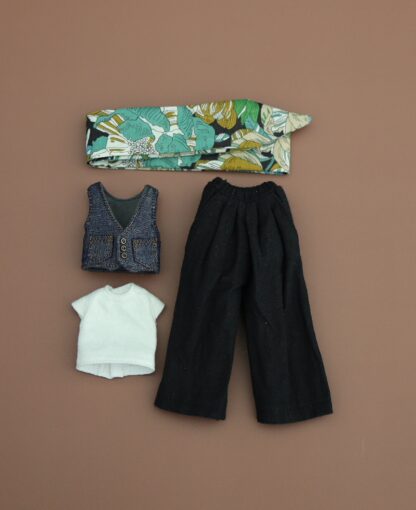 T-shirt, Vest, Wide Pants, Head Scarf Set - Image 2