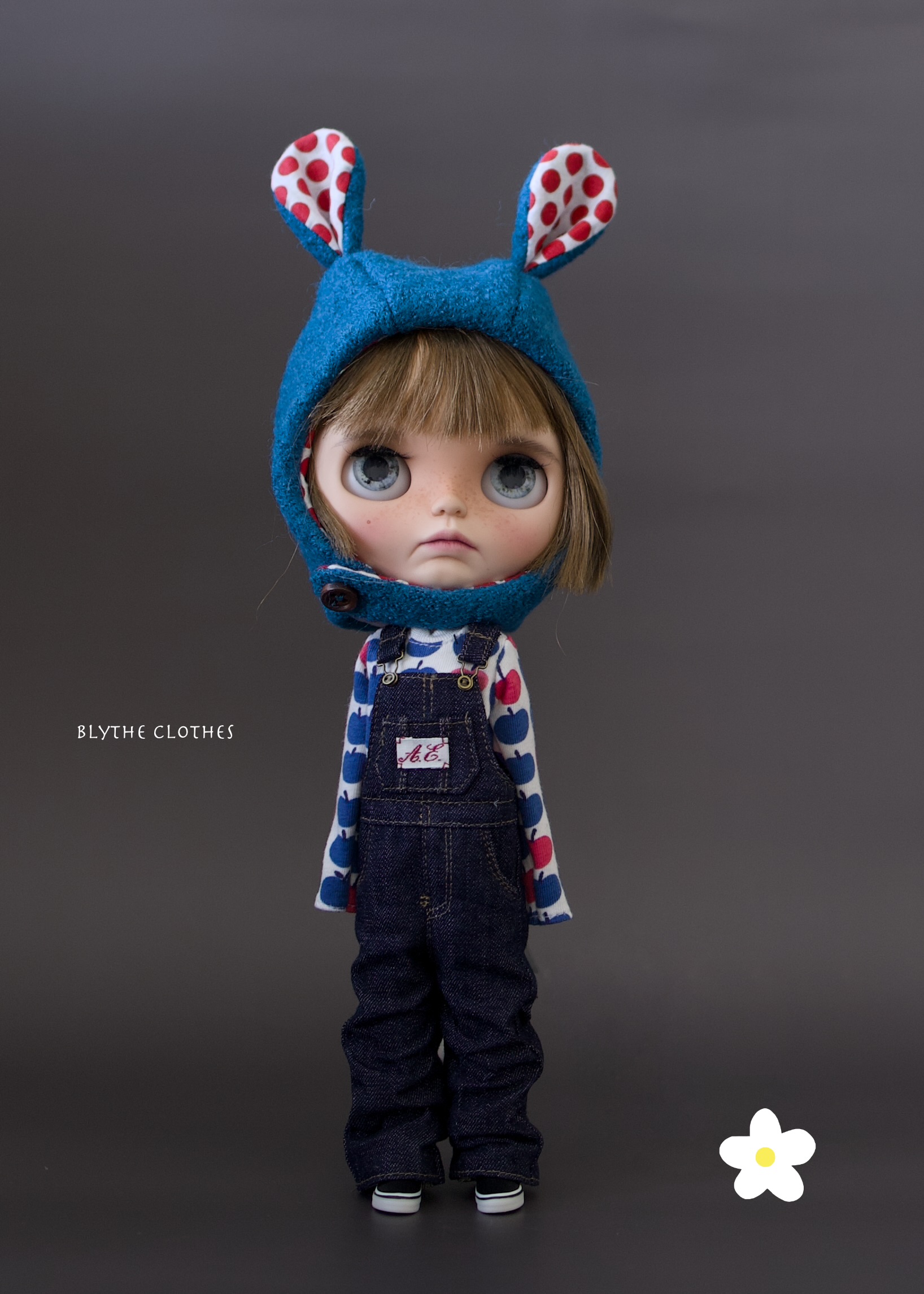 Animal Helmet, Long Sleeve T-shirt, Overall