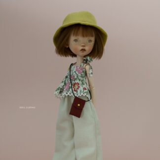 Halter Top, Wide Pants, Bucket Hat, Mini Pochette (4 items)
